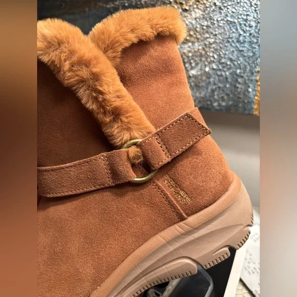 NWOB Skechers Slip-ins Easy Going Water-Repellent Suede Boots Chestnut Size 8 - Picture 8 of 11